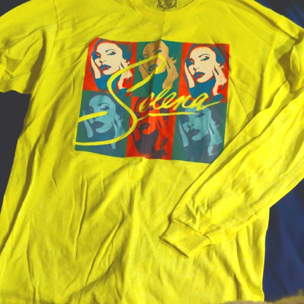 Long sleeve shirt